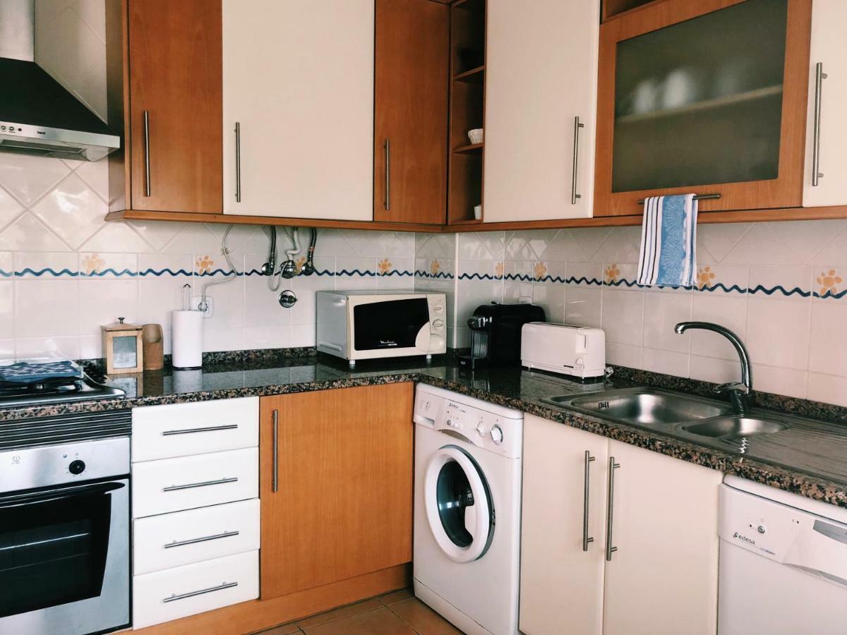 Apartamento Moura อาร์มาซอง เด เปรา ภายนอก รูปภาพ